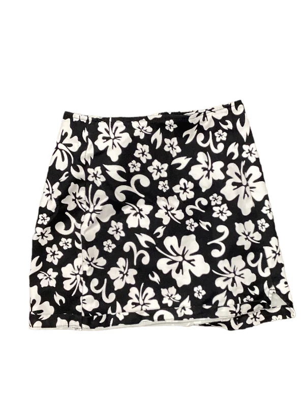 Black & White Skirt Mini & Short Wild Fable, Size 4