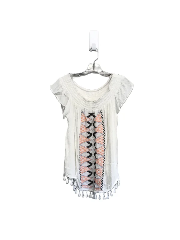 Top Sleeveless By Takara  Size: Xl