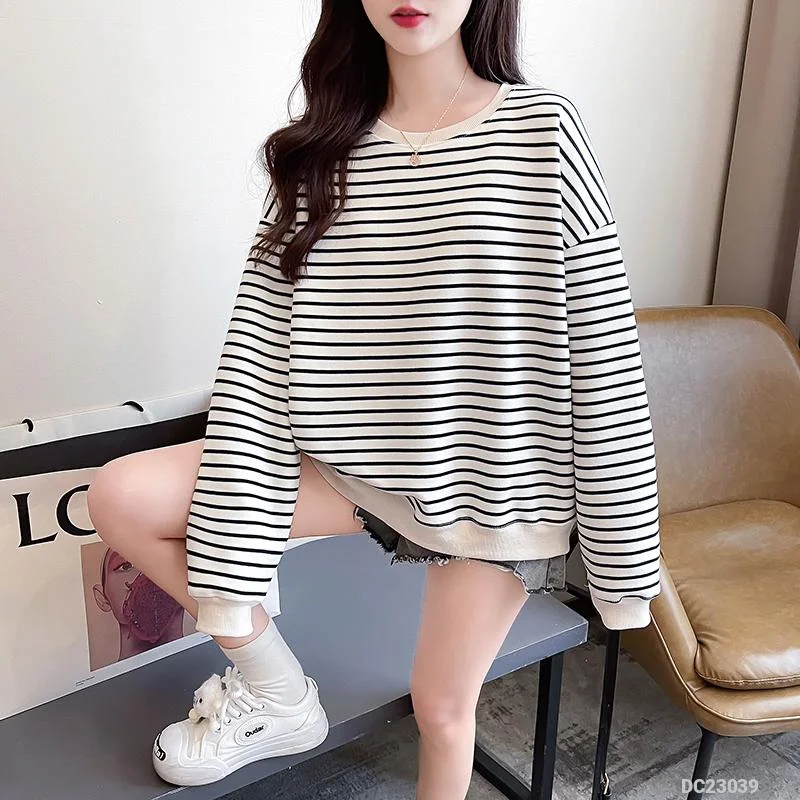 Woman Fashion Shirt DC23039