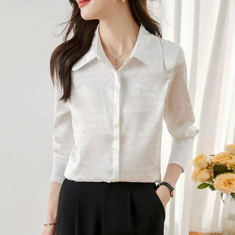 Woman Fashion Shirt DC95352