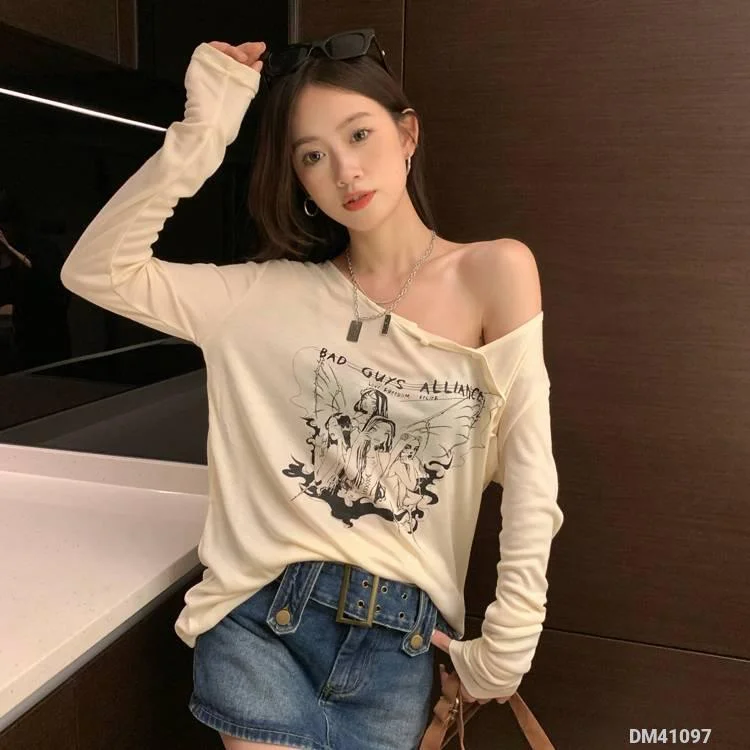 Woman Fashion Shirt DM41097