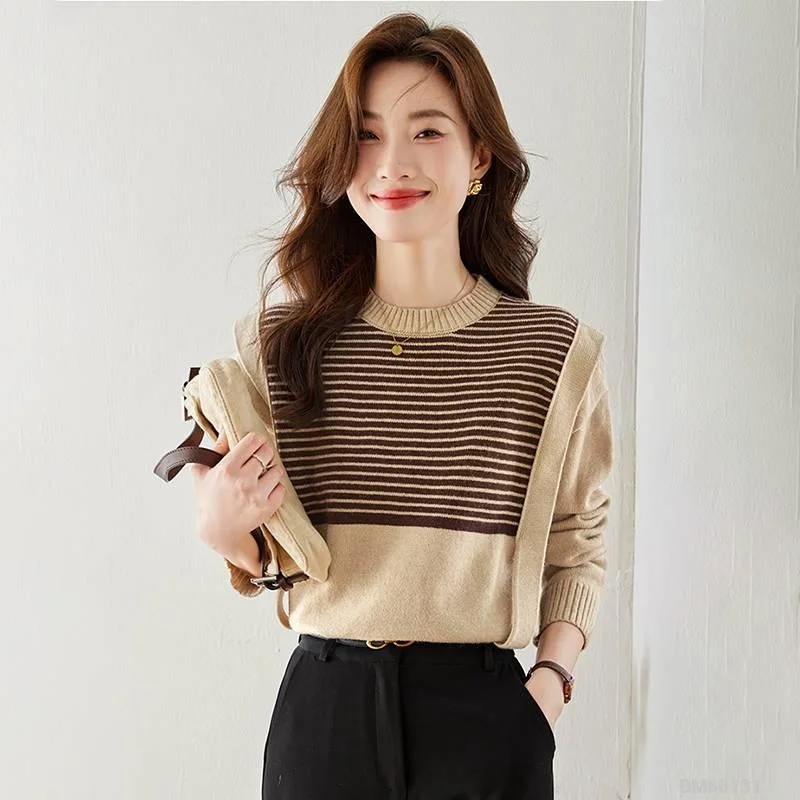 Woman Fashion Shirt DM60131