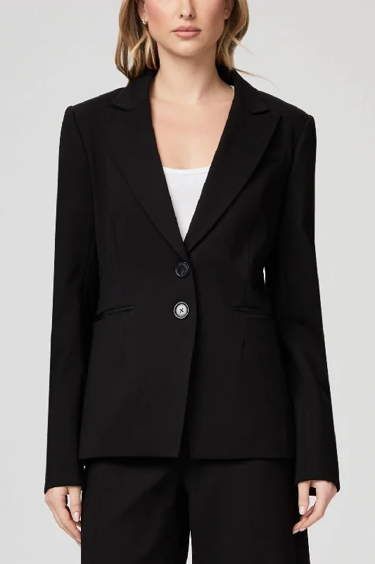 Chelsee Blazer In Black